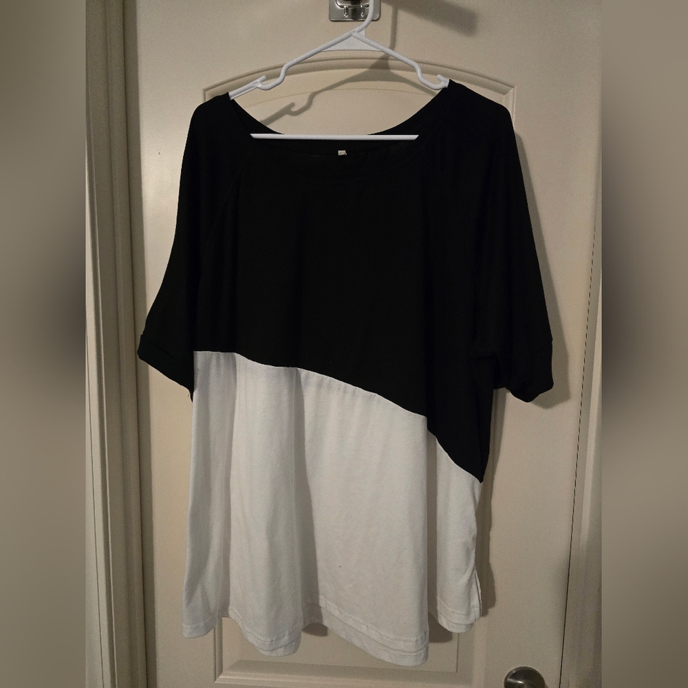 Women's knit top short sleeve